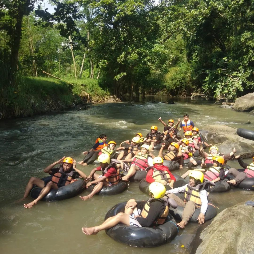 Paket River Tubing